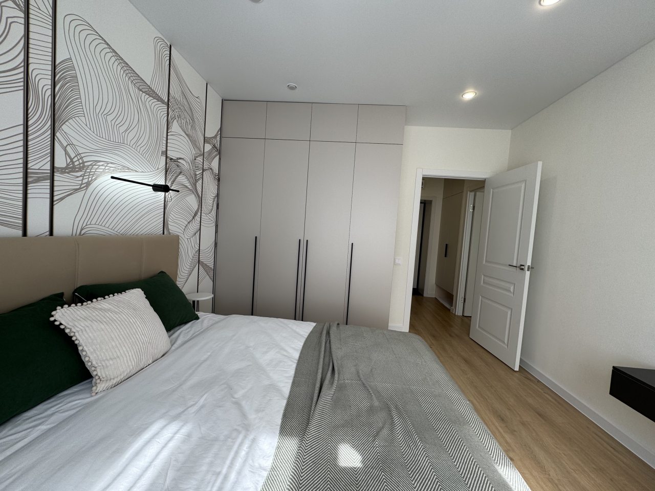 Апартаменты (Апартаменты RentPlaza премиум класса в ЖК Паново Парк), Апартаменты RentPlaza на Гая