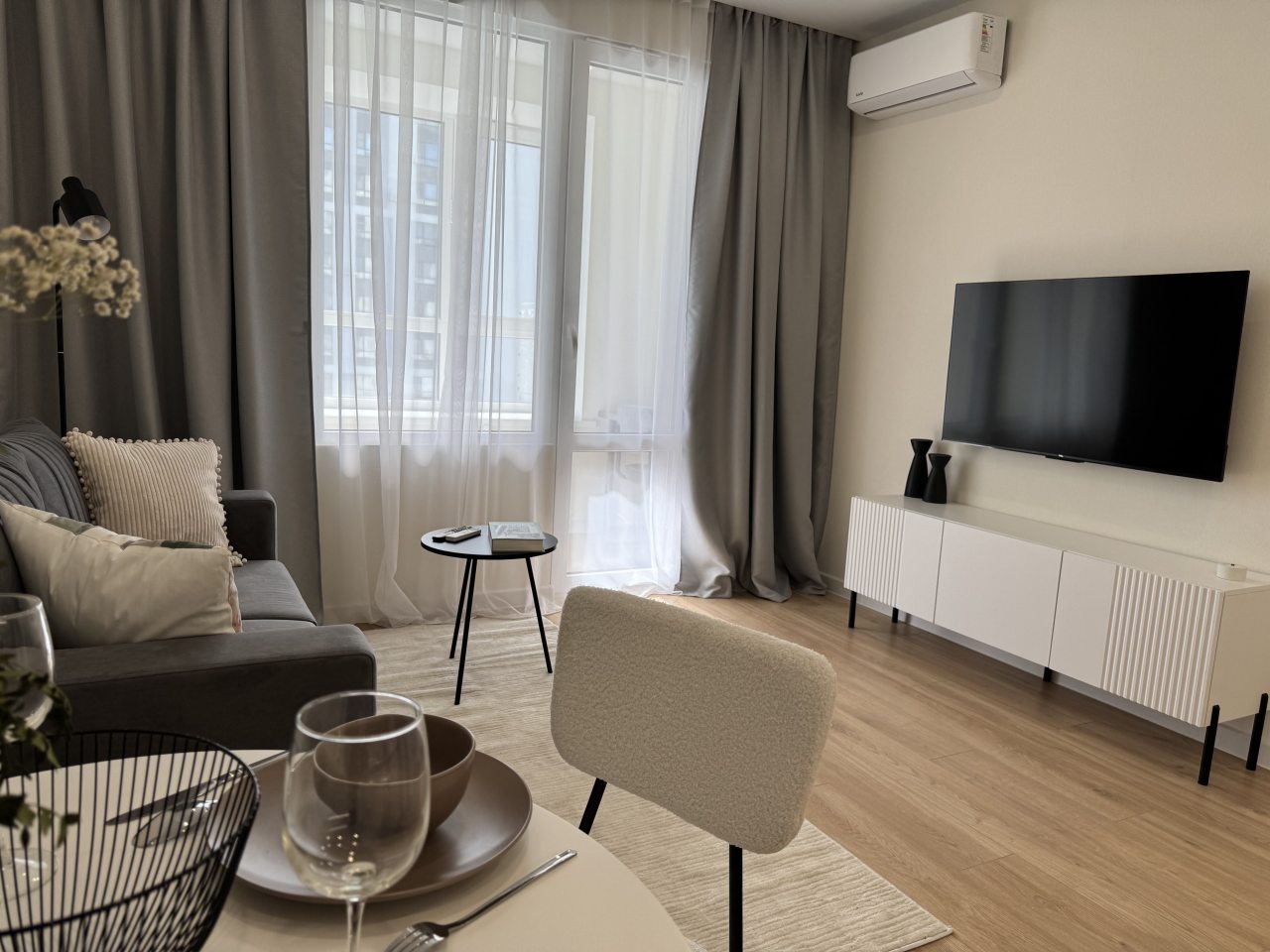 Апартаменты (Апартаменты RentPlaza премиум класса в ЖК Паново Парк), Апартаменты RentPlaza на Гая