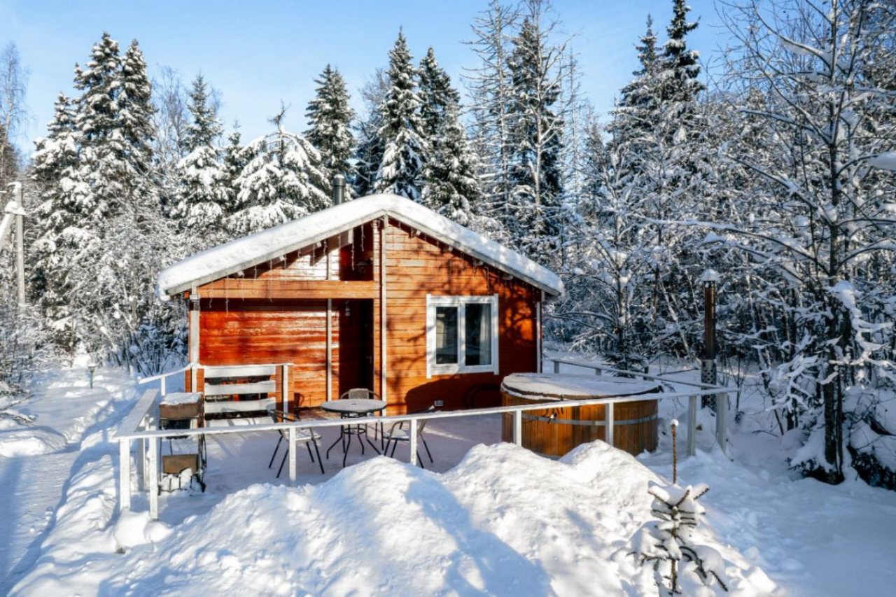 Коттедж (Романтика), Отель Просто Эко