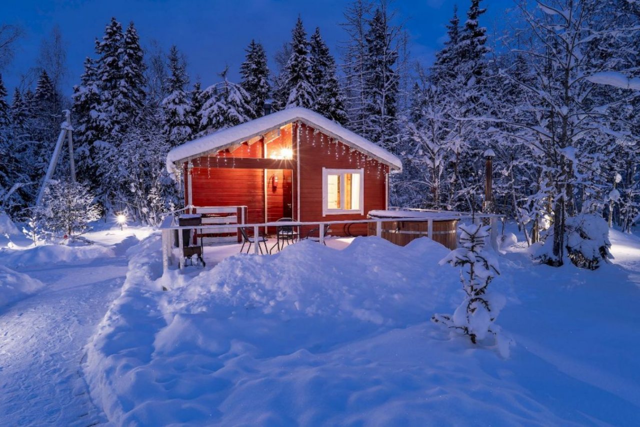 Коттедж (Романтика), Отель Просто Эко