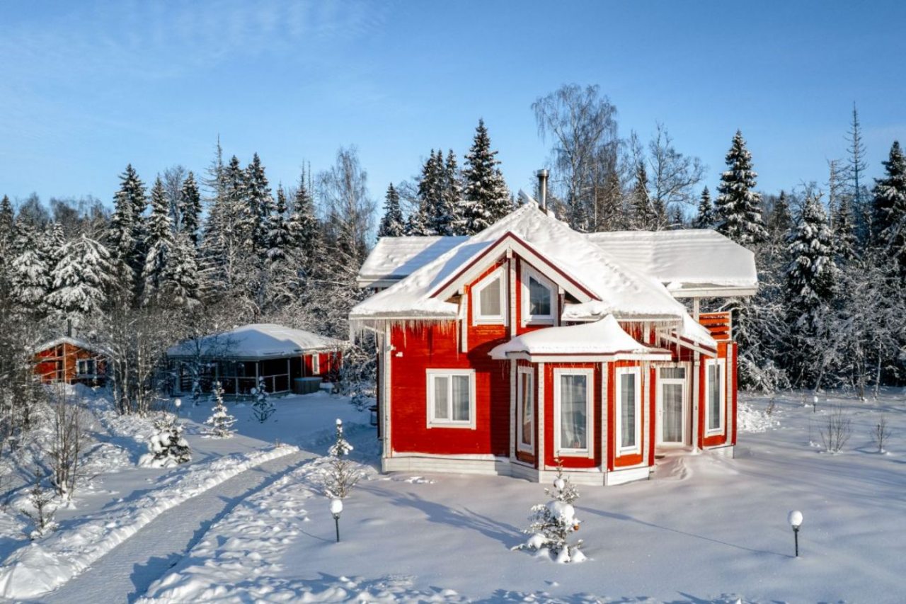 Коттедж (Шале Де Люкс), Отель Просто Эко