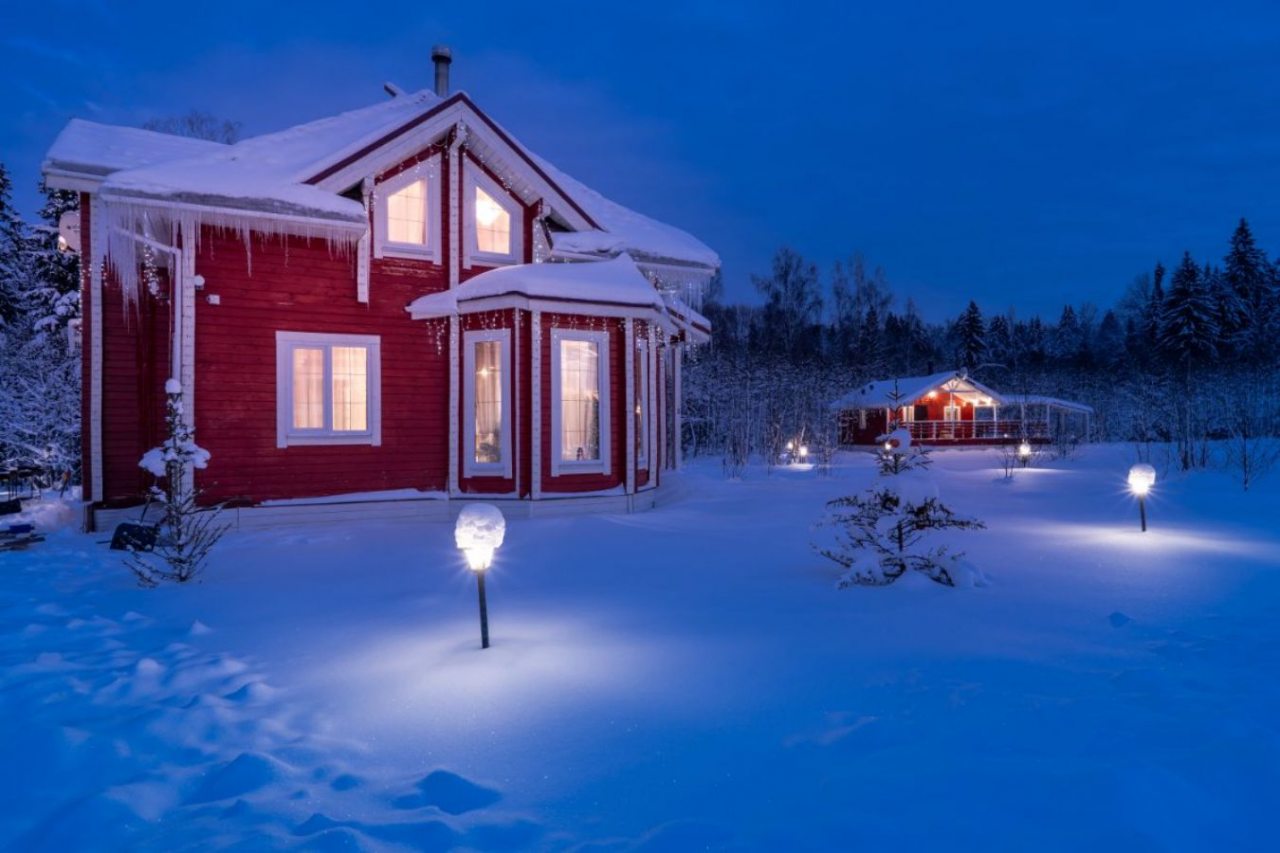 Коттедж (Шале Де Люкс), Отель Просто Эко