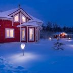 Коттедж (Шале Де Люкс), Отель Просто Эко