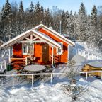 Коттедж (Дом у озера), Отель Просто Эко