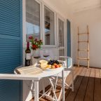 De Luxe (Делюкс с террасой и отдельным входом), Petra Garden Beach Hotel