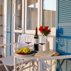Двухместный (Улучшенный номер с террасой), Petra Garden Beach Hotel
