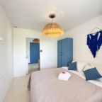 Люкс (Двухкомнатные апартаменты с большой террасой и видом на море), Petra Garden Beach Hotel