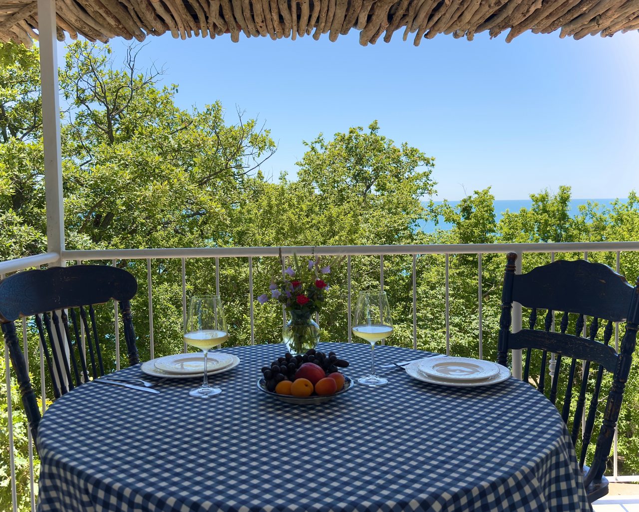 Люкс (Двухкомнатные апартаменты с большой террасой и видом на море), Petra Garden Beach Hotel