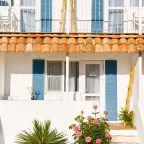 Делюкс (Улучшенный номер с террасой и отдельным входом), Petra Garden Beach Hotel