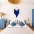 Люкс (Двухкомнатные семейные апартаменты с террасой), Petra Garden Beach Hotel