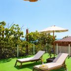 Студио (Панорамный люкс с лаундж-зоной и видом на море), Petra Garden Beach Hotel