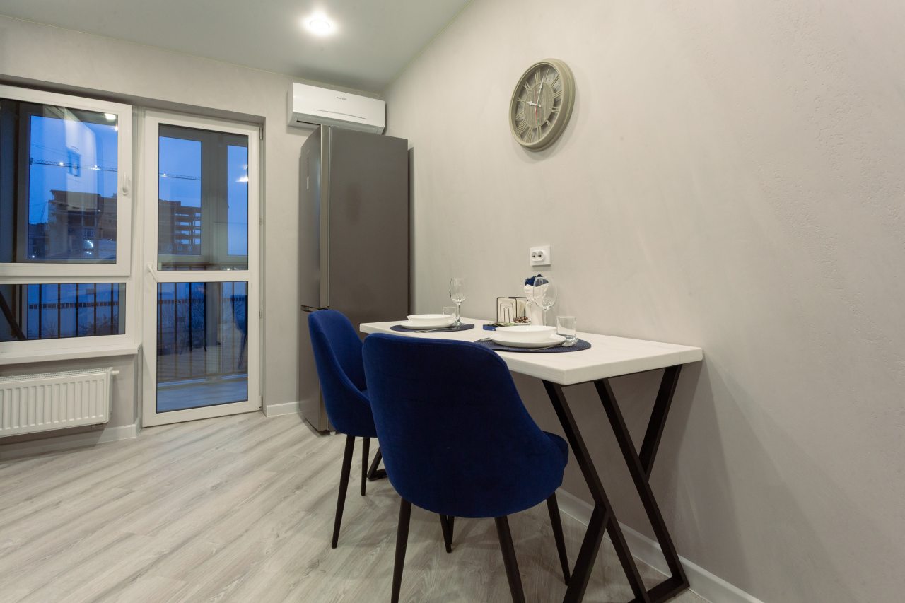 Апартаменты (СЕТЬ АПАРТАМЕНТОВ «АТМОСФЕРА» | ИНДИГО — ГЛУБИНА КОМФОРТА И ВЫСОТА ВПЕЧАТЛЕНИЙ), Апартаменты Атмосфера - Дизайнерская квартира в центре Липецка