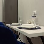 Апартаменты (СЕТЬ АПАРТАМЕНТОВ «АТМОСФЕРА» | ИНДИГО — ГЛУБИНА КОМФОРТА И ВЫСОТА ВПЕЧАТЛЕНИЙ), Апартаменты Атмосфера - Дизайнерская квартира в центре Липецка