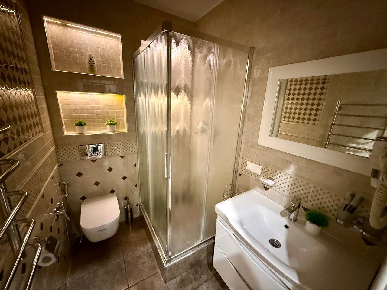 Трёхместный и более (Однокомнатный Апартамент в Сердце Москвы(г095)), Апартаменты С видом на Москву