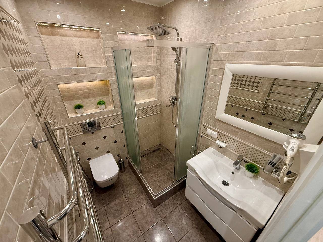 Трёхместный и более (Однокомнатный Апартамент в Сердце Москвы(г095)), Апартаменты С видом на Москву