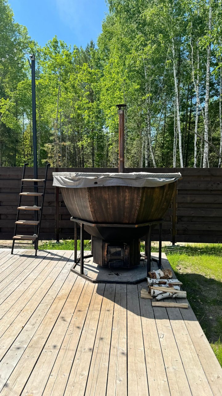 Делюкс (Сфера Чан), Загородный отель Lucky Glamping
