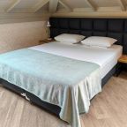 Апартаменты (Четырехместные апартаменты), Гостевой дом Лалеби