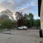 Парковка, Гостиница Особняк 1830