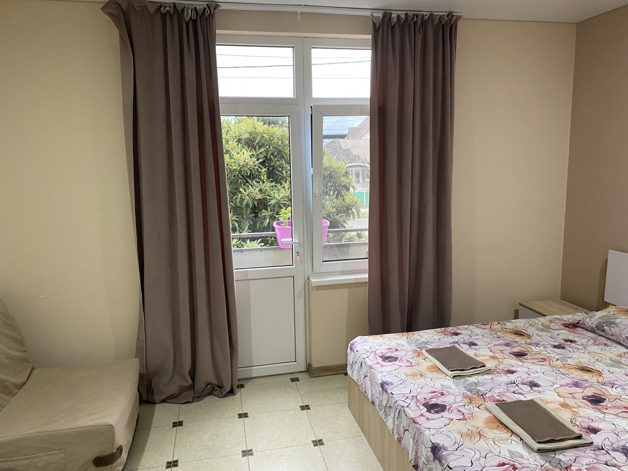 Трёхместный и более (Семейный Номер 7), Гостевой дом 524