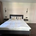 Двухместный (Апартаменты с лоджией), Апартаменты NicePlaceSPB на Охте