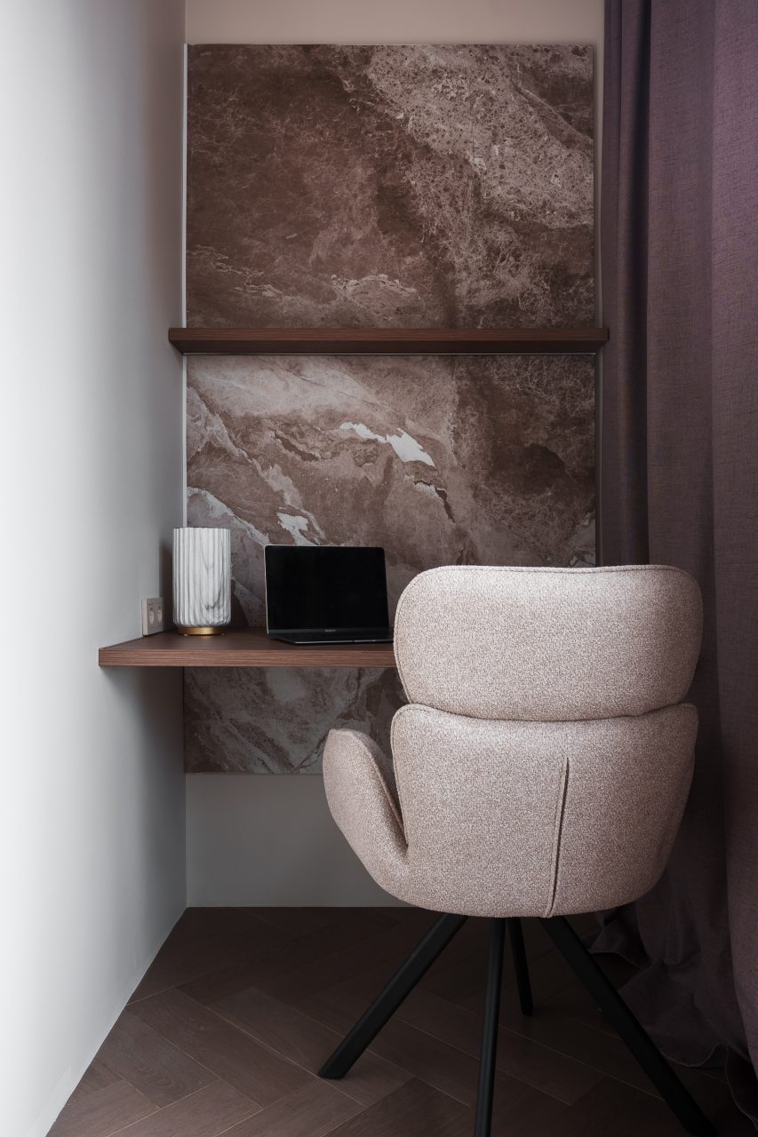 Трёхместный и более (Янтарь), Апартаменты Lux с террасой в центре Москвы