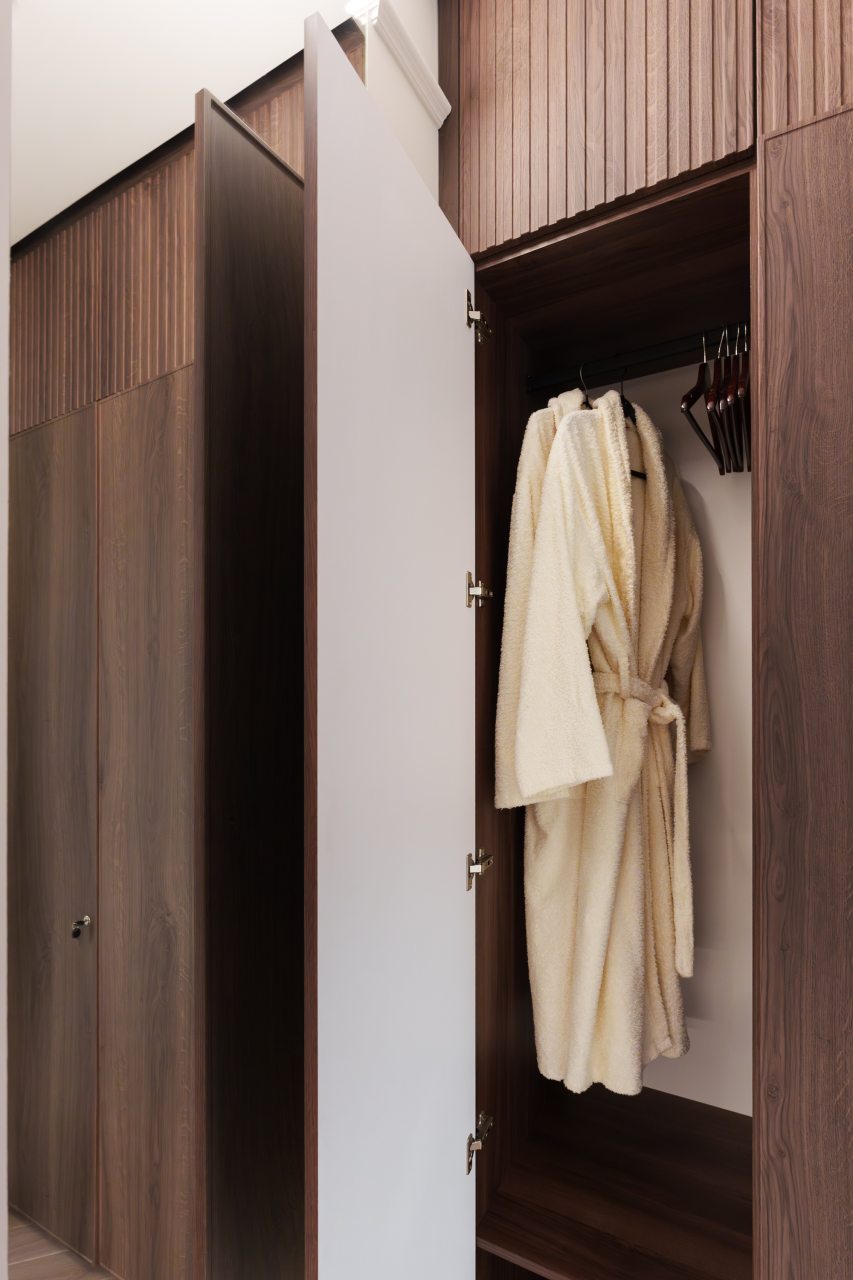 Трёхместный и более (Янтарь), Апартаменты Lux с террасой в центре Москвы