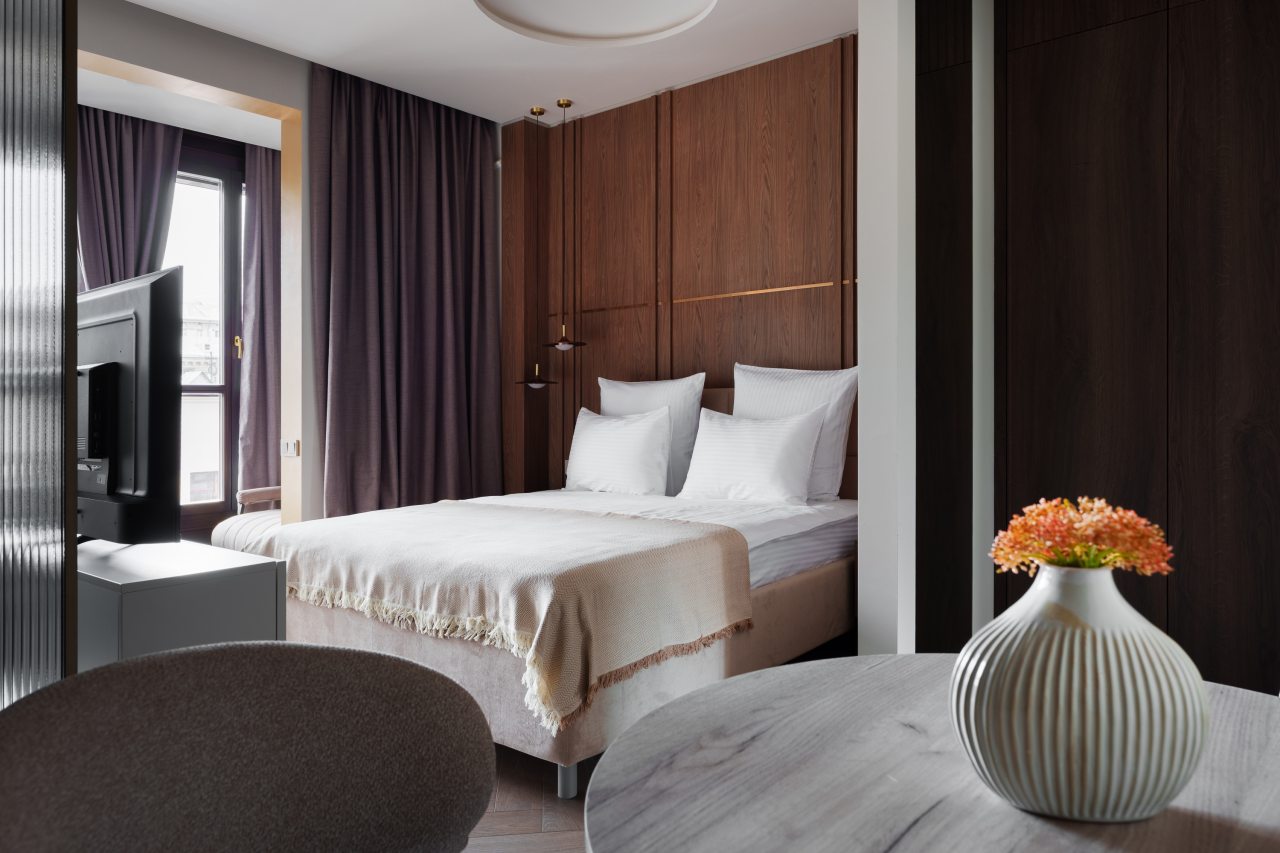 Трёхместный и более (Янтарь), Апартаменты Lux с террасой в центре Москвы