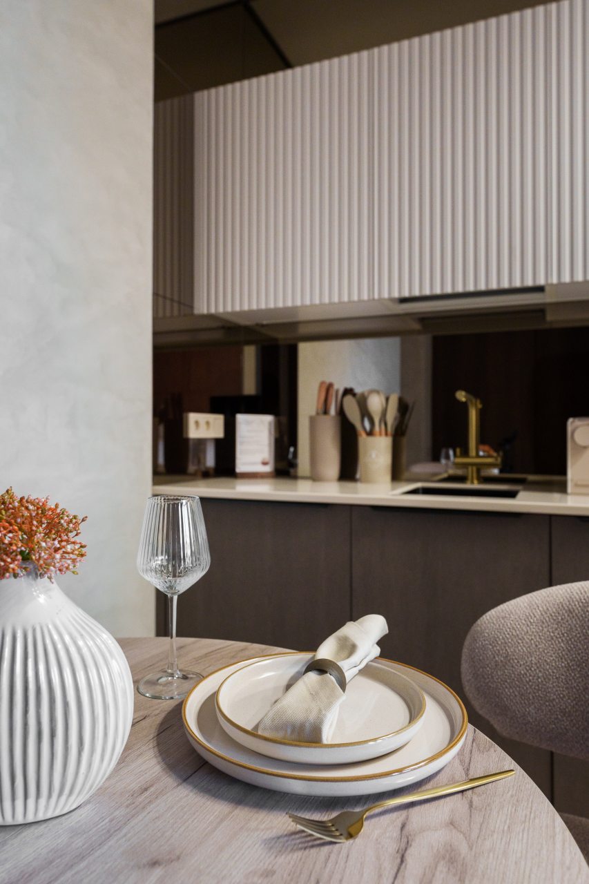 Трёхместный и более (Янтарь), Апартаменты Lux с террасой в центре Москвы