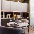 Трёхместный и более (Янтарь), Апартаменты Lux с террасой в центре Москвы