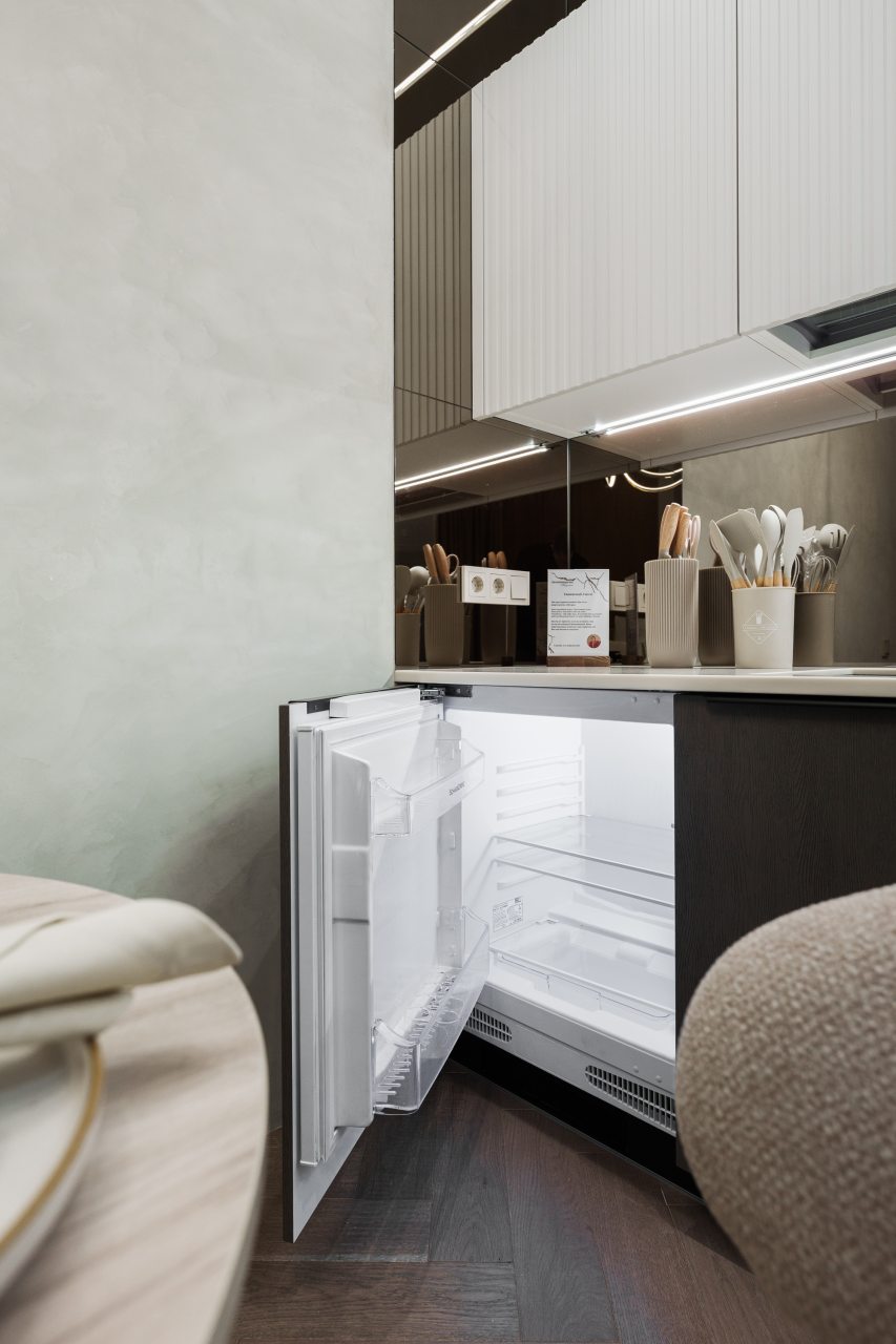 Трёхместный и более (Янтарь), Апартаменты Lux с террасой в центре Москвы