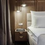 Трёхместный и более (Янтарь), Апартаменты Lux с террасой в центре Москвы