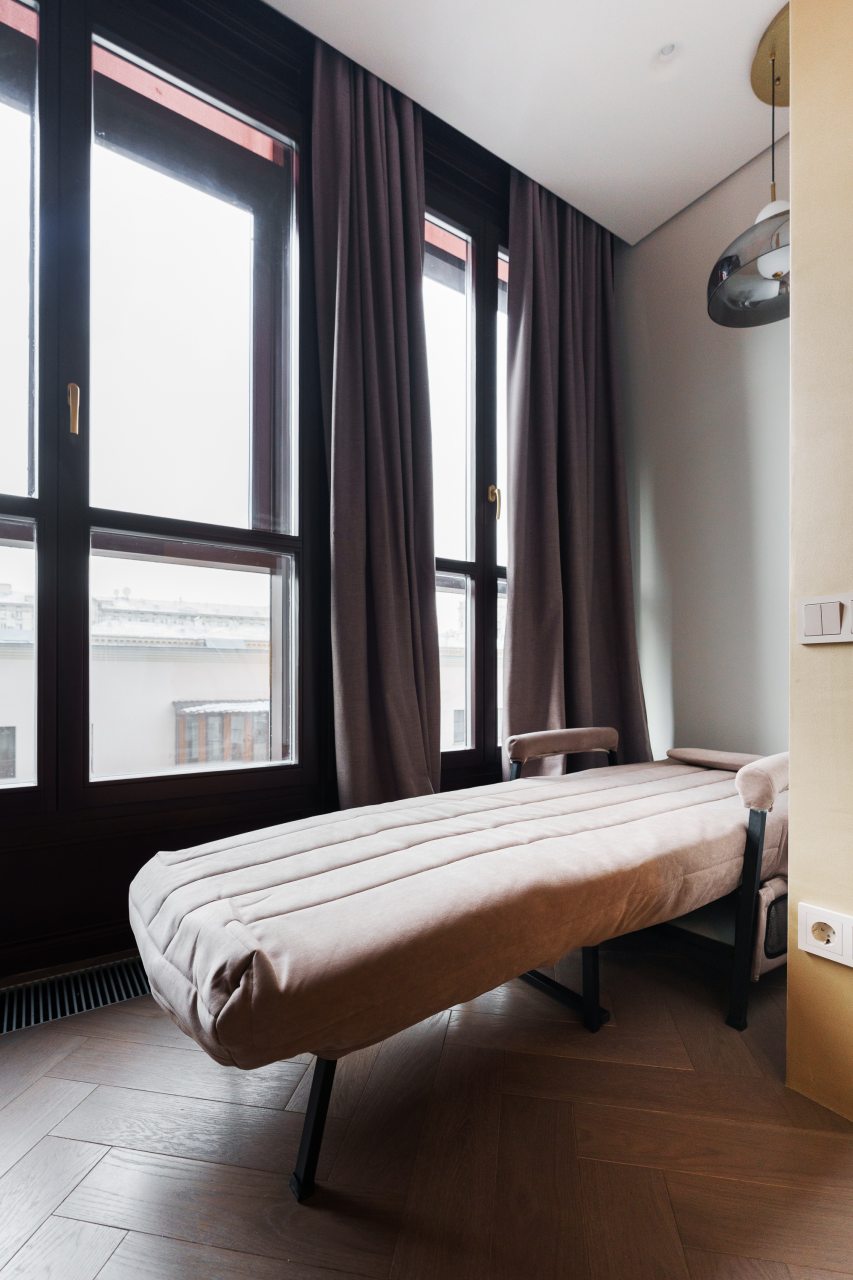 Трёхместный и более (Янтарь), Апартаменты Lux с террасой в центре Москвы