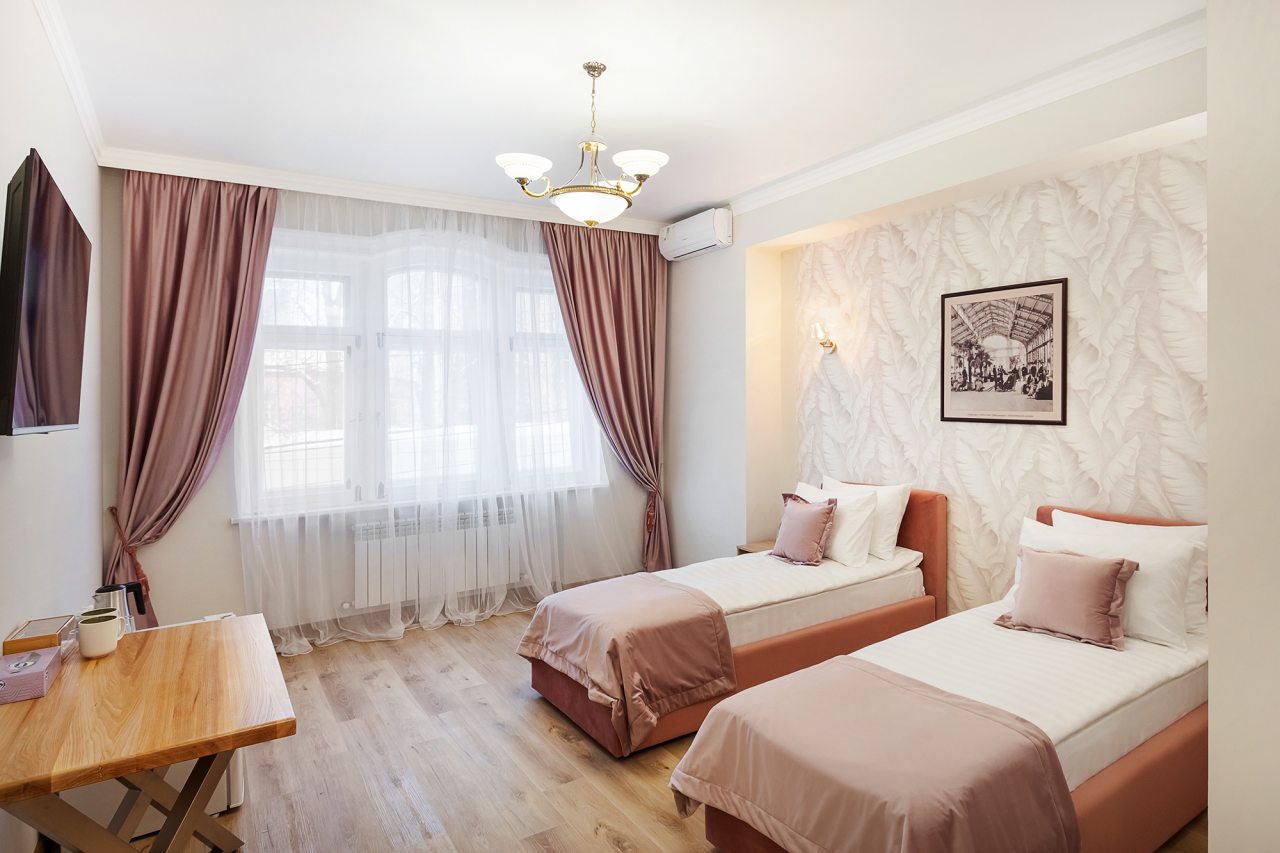 Бутик-Отель Гармония 4*, Пятигорск, цены от 6525 руб. | 101Hotels.com