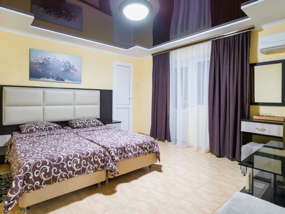 Фотография номера гостиницы Анютины глазки