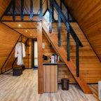 Коттедж (A-frame), Спа-отель Дворцы