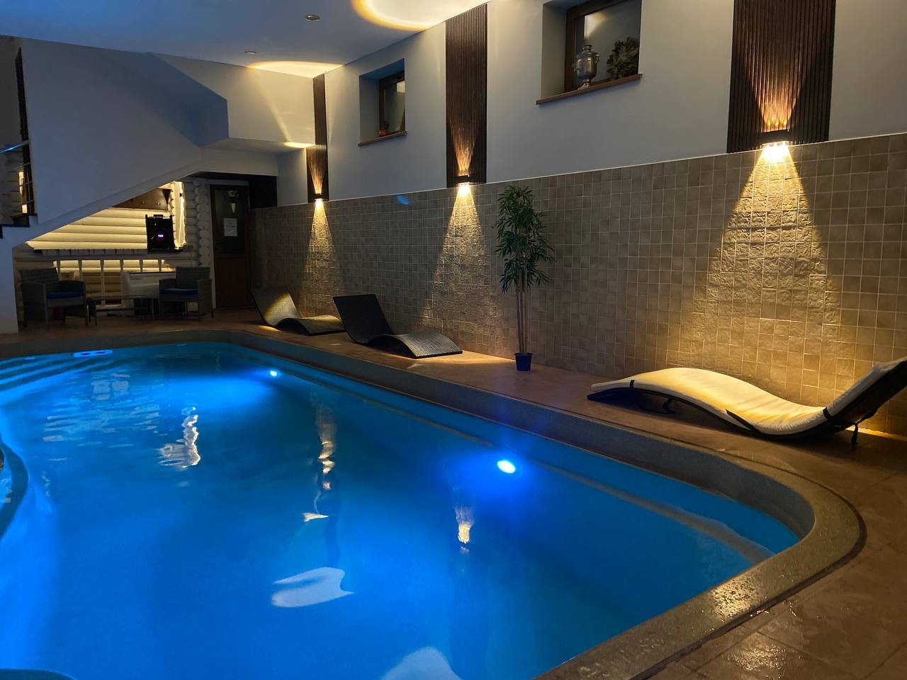 Апартаменты (Трехместные апартаменты на мансарде), Отель О,Тепло