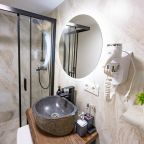 Апартаменты (На ул. Казакова 8с2 (518)), Апартаменты Art Seasons Apartments на Казакова