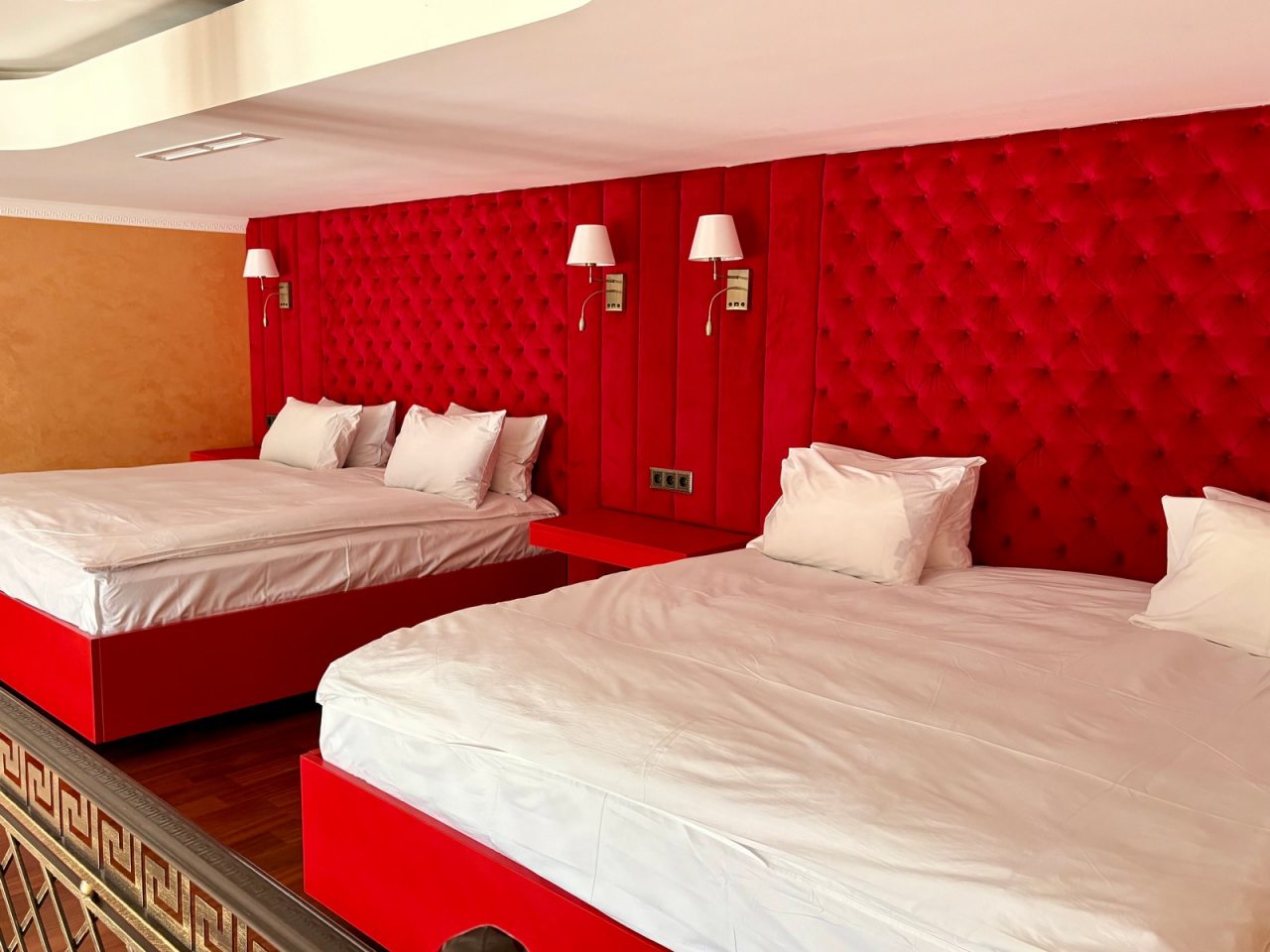 Люкс (Двухэтажный CAESAR), Отель Malakhovka palace