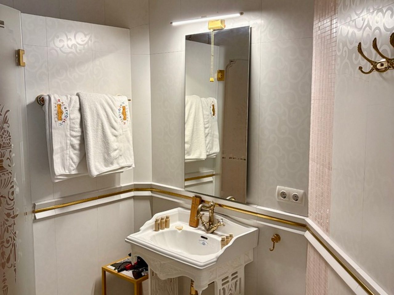 Двухместный (Полулюкс ODISSEO), Отель Malakhovka palace