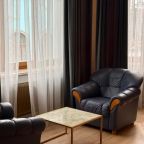 Полулюкс (DIANA (Полулюкс)), Отель Malakhovka palace