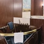 Полулюкс (NARCISO), Отель Malakhovka palace