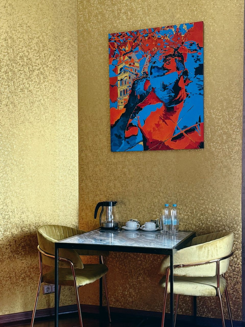 Полулюкс (NARCISO), Отель Malakhovka palace