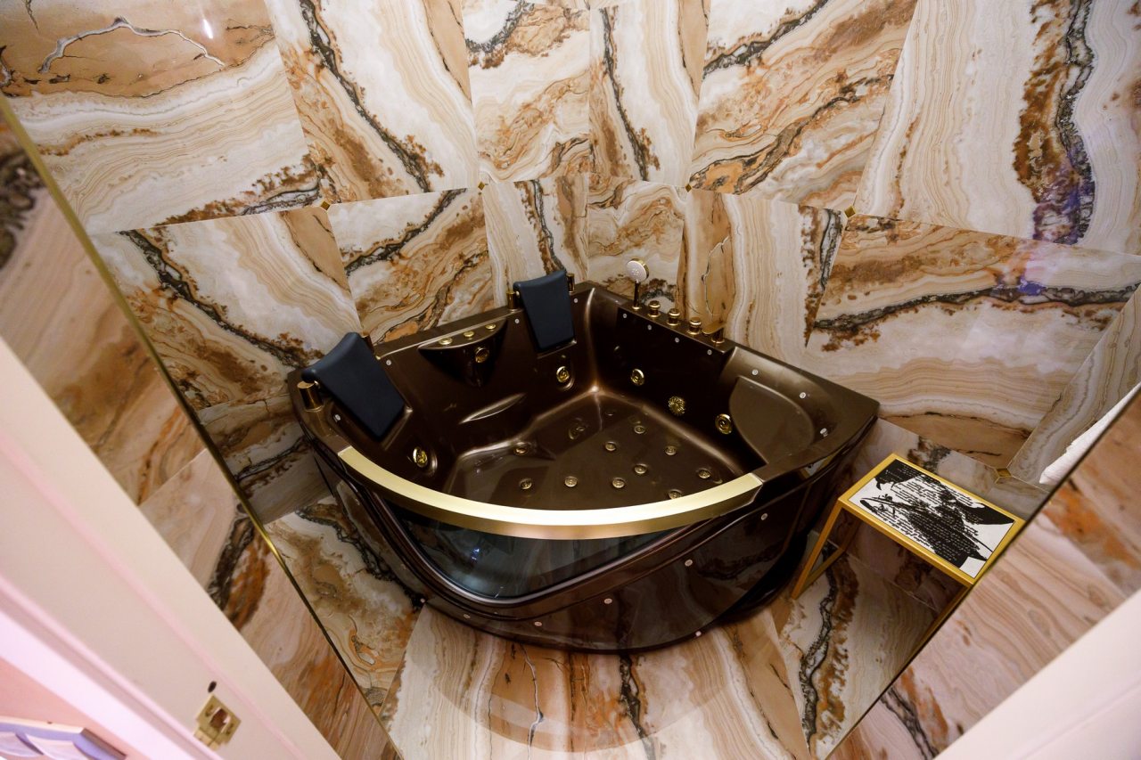 Полулюкс (ROMEO с балконом), Отель Malakhovka palace