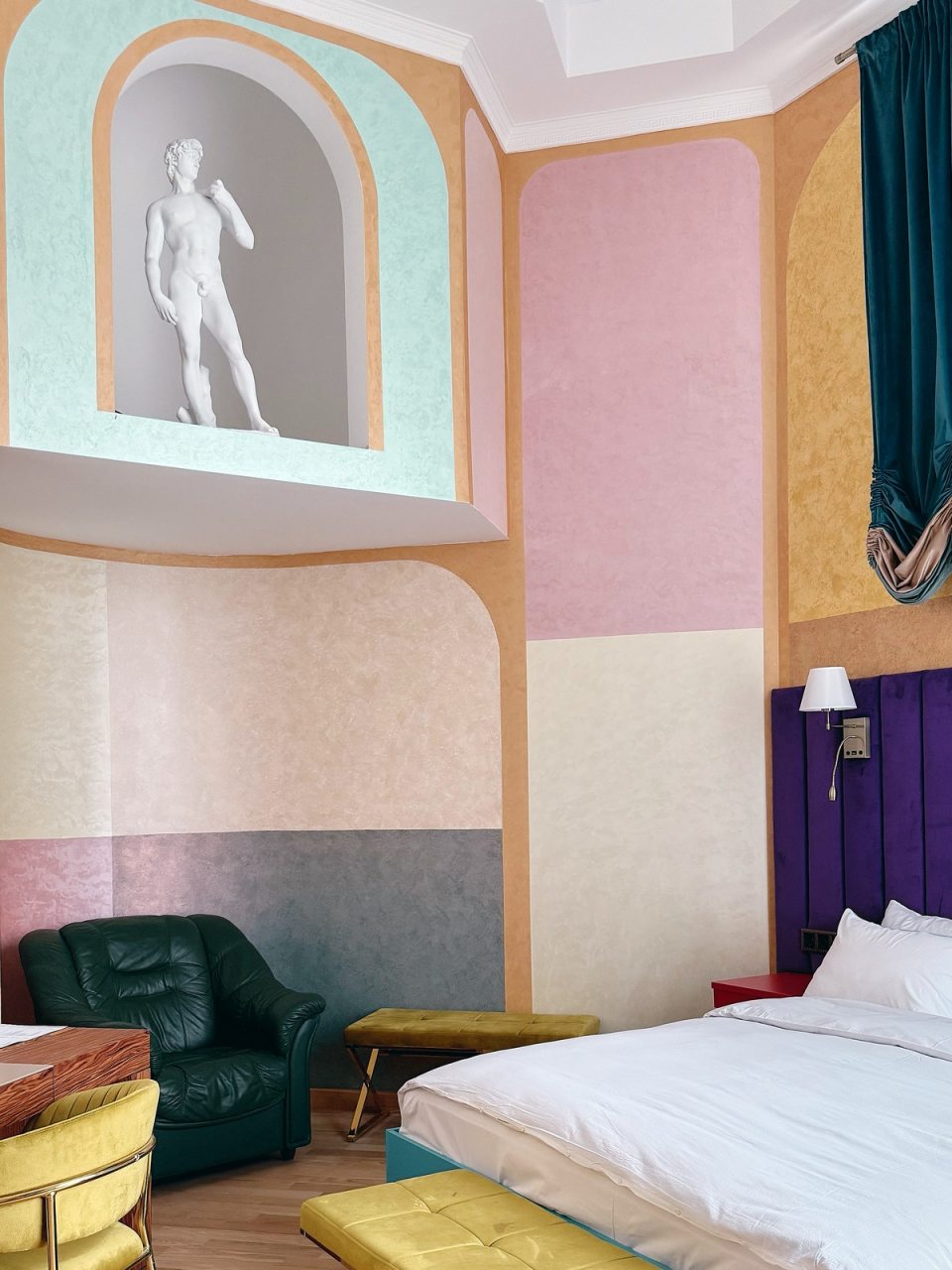 Полулюкс (ROMEO с балконом), Отель Malakhovka palace