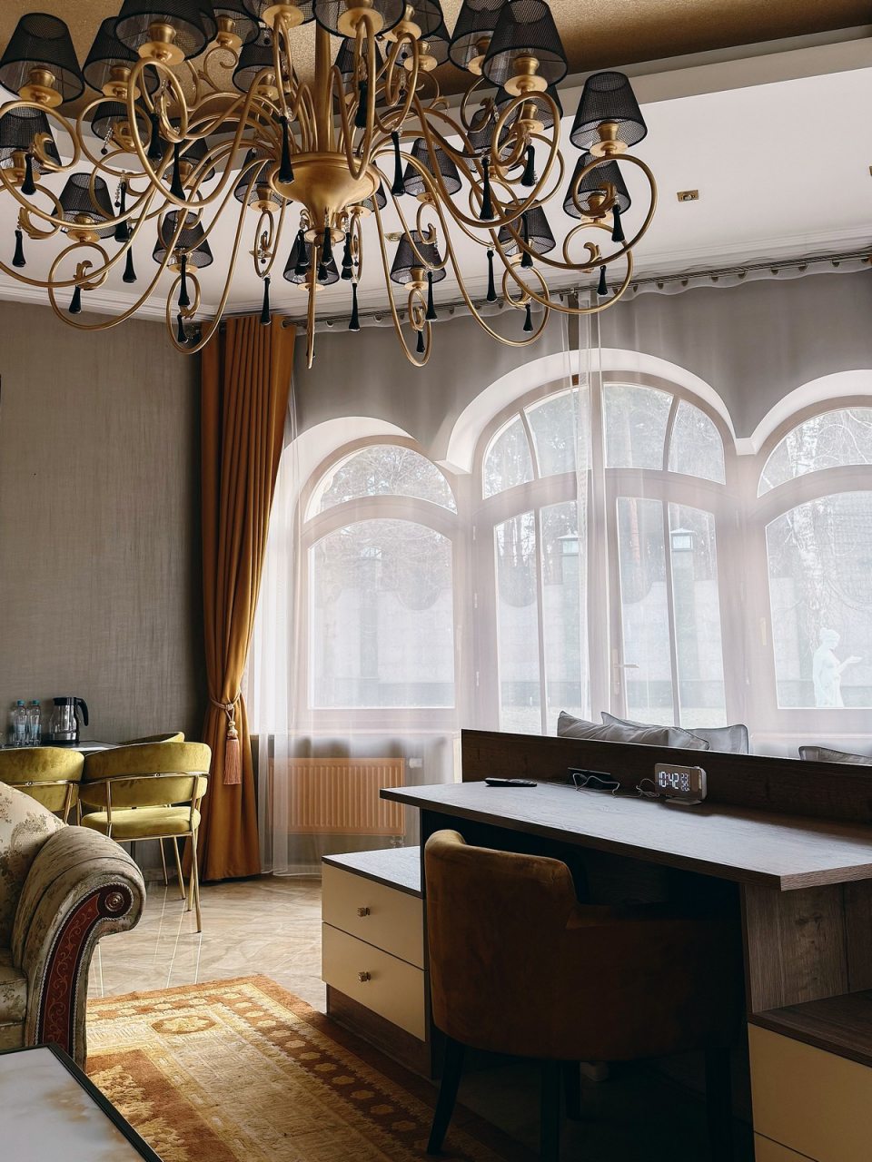 Апартаменты (DIONIS), Отель Malakhovka palace