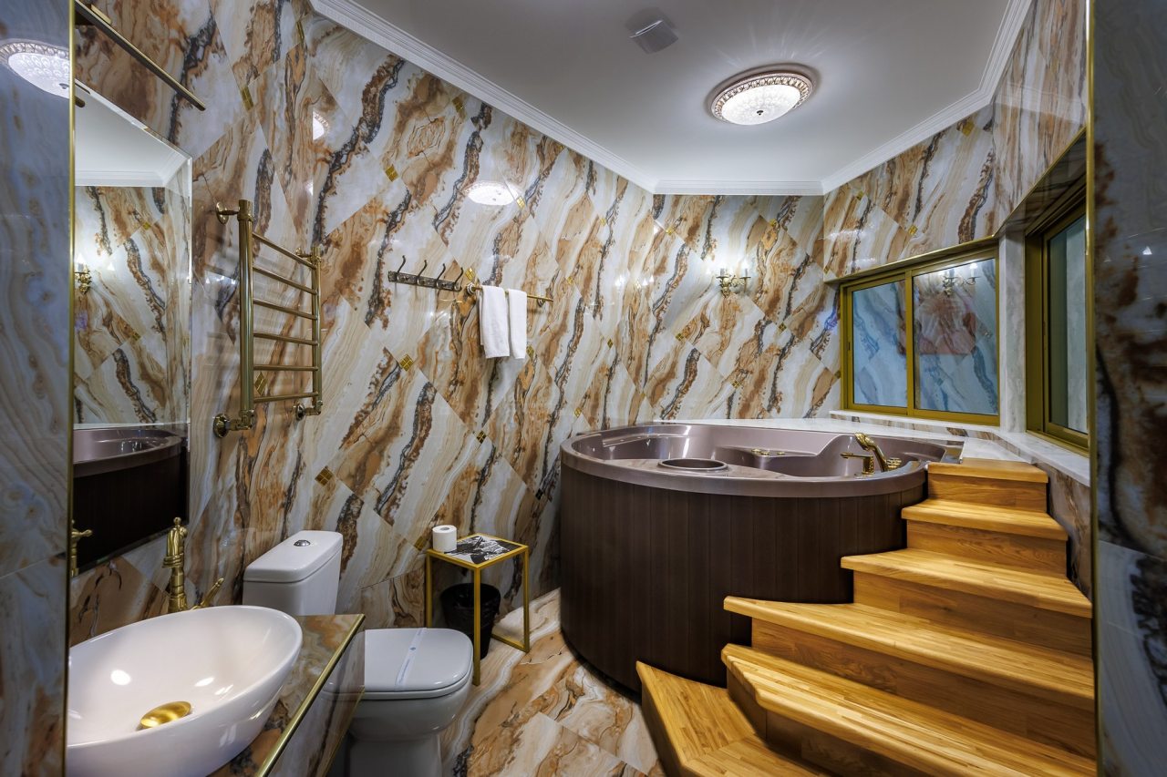 Сьюит (EDEN), Отель Malakhovka palace