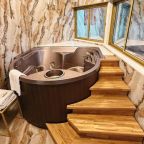 Сьюит (EDEN), Отель Malakhovka palace