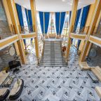 Сьюит (EDEN), Отель Malakhovka palace