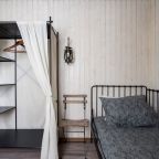 Детская кроватка, Коттедж С 4 спальнями и баней у озера Петровское