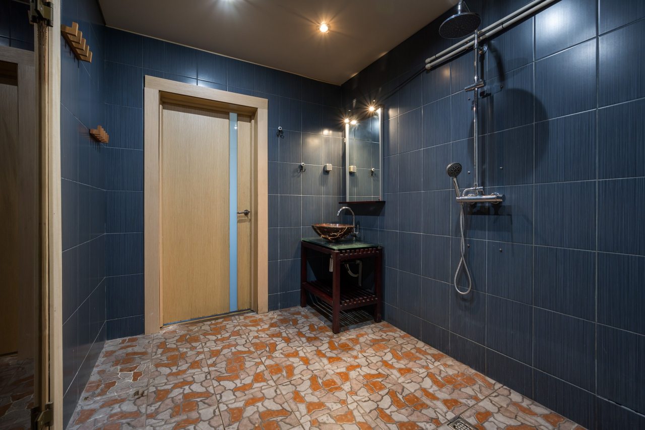 Дом (С 4 спальнями и баней), Коттедж С 4 спальнями и баней у озера Петровское